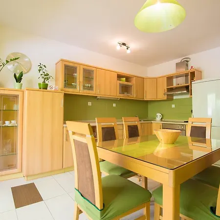 Apartment Apartman Ivana *